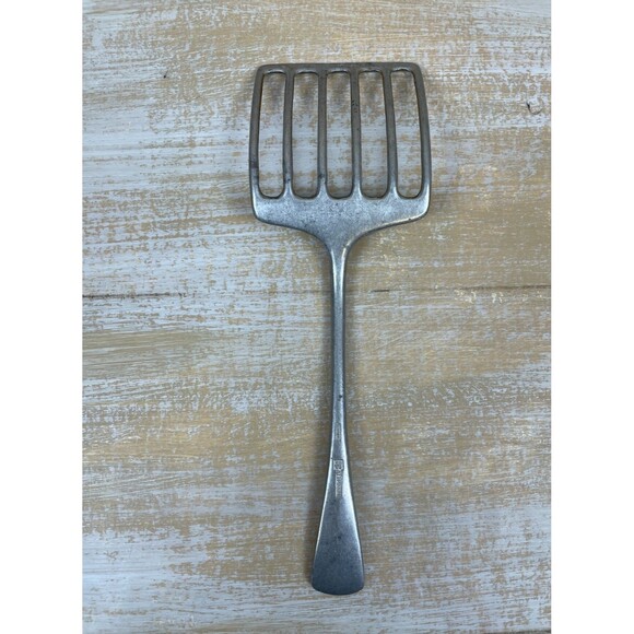 Vintage Aluminum Spatula Made in Germany - Picture 2 of 7